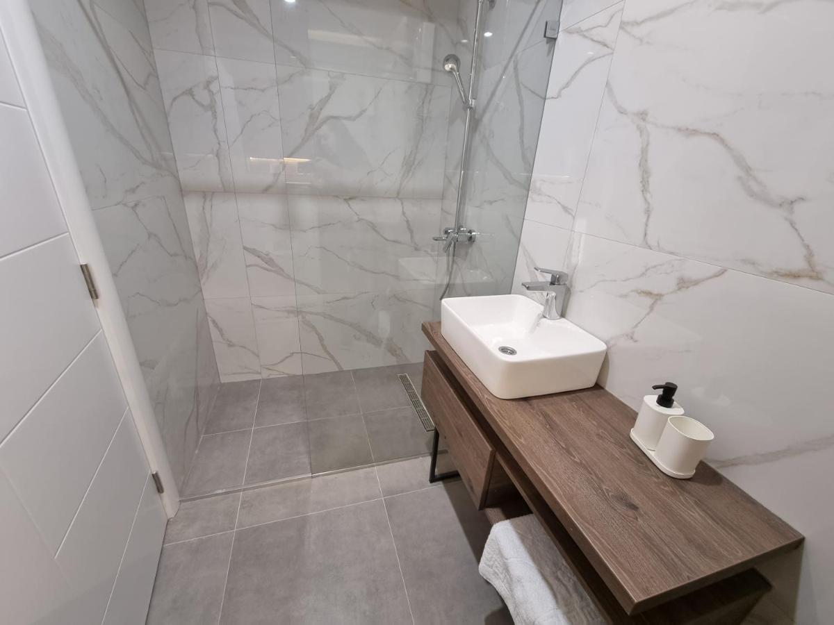 Parliament View Apartments Belgrado Exterior foto